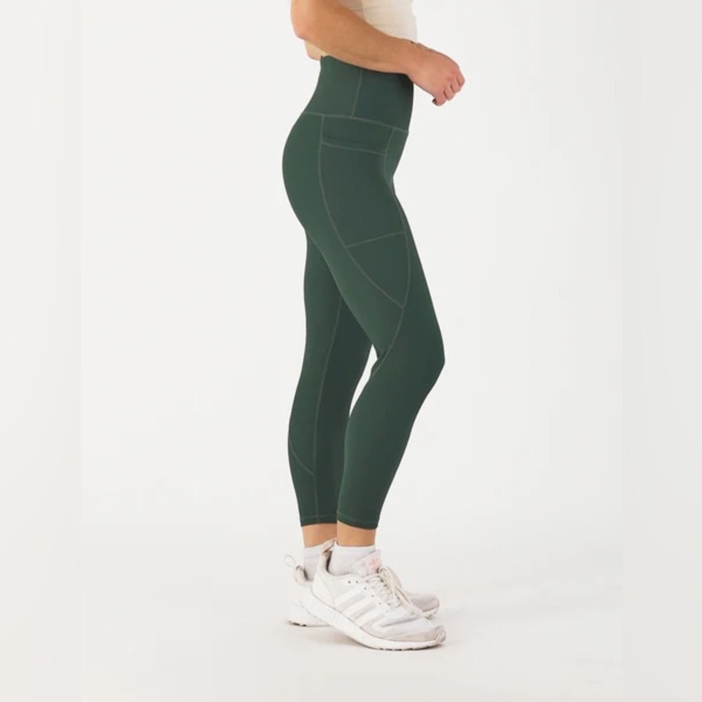 Zyia Active Green Leggings with Pockets NWOT